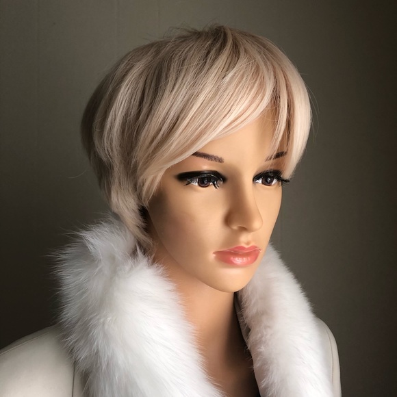 NWT 6-8” Pale blonde pixie warm dimension wig mens womens bangs unisex short - Picture 3 of 16